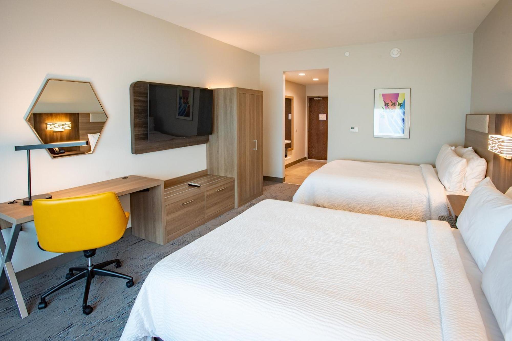 Holiday Inn Express & Suites Pensacola Airport North - I-10 By Ihg Ferry Pass Luaran gambar