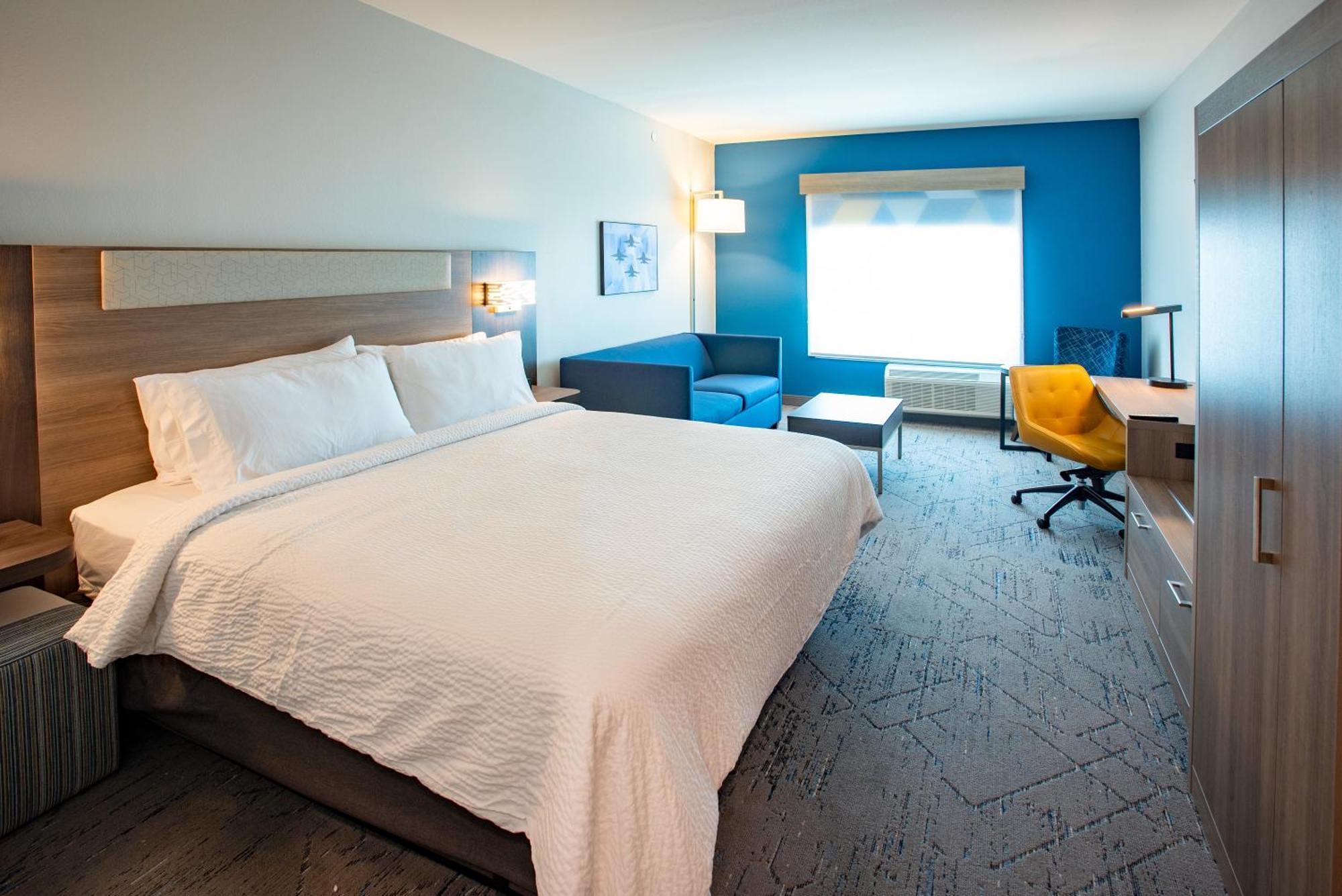 Holiday Inn Express & Suites Pensacola Airport North - I-10 By Ihg Ferry Pass Luaran gambar